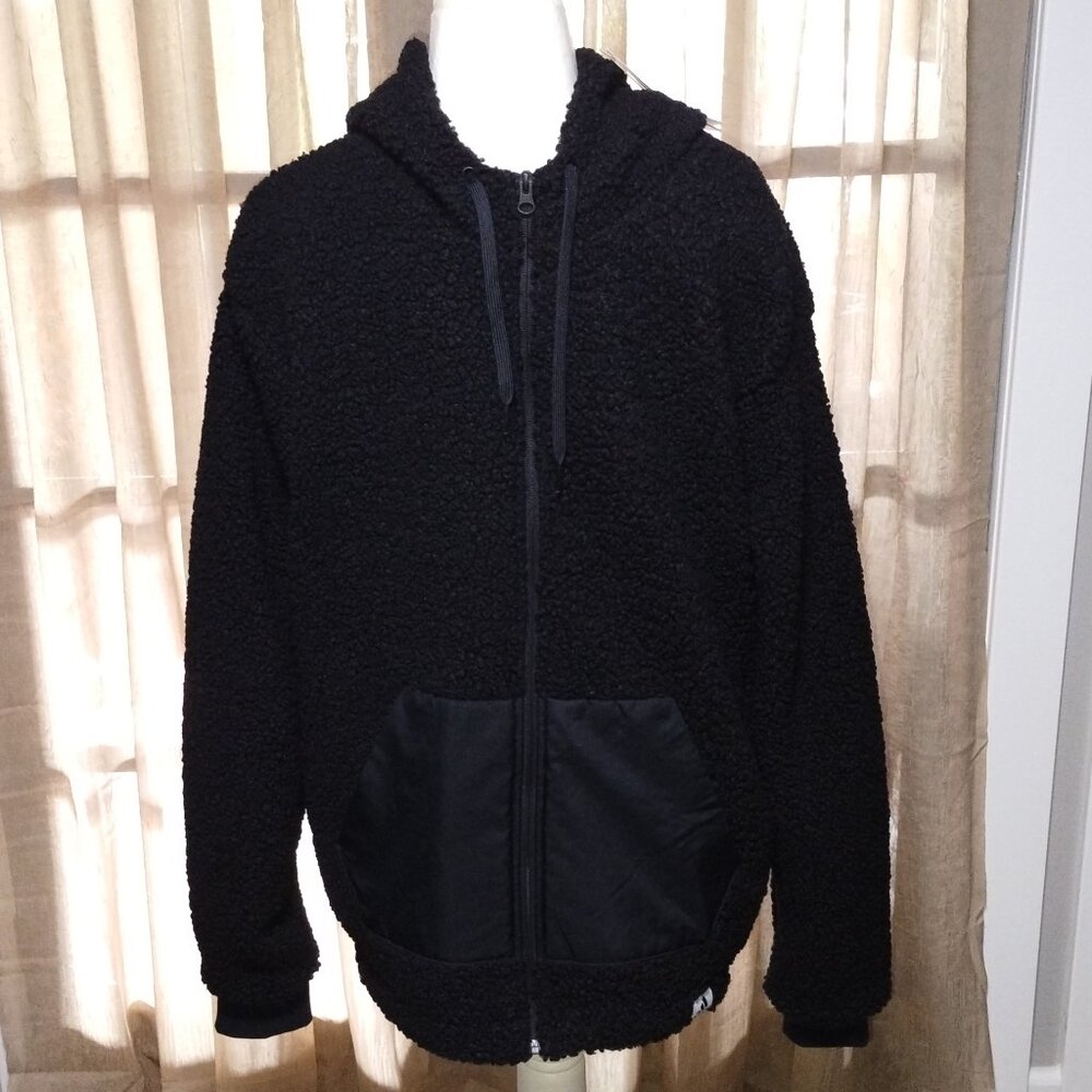Men's Adidas Hooded Zip Up Heavy Jacket. Size Medium. NWT-Retail $65.00.